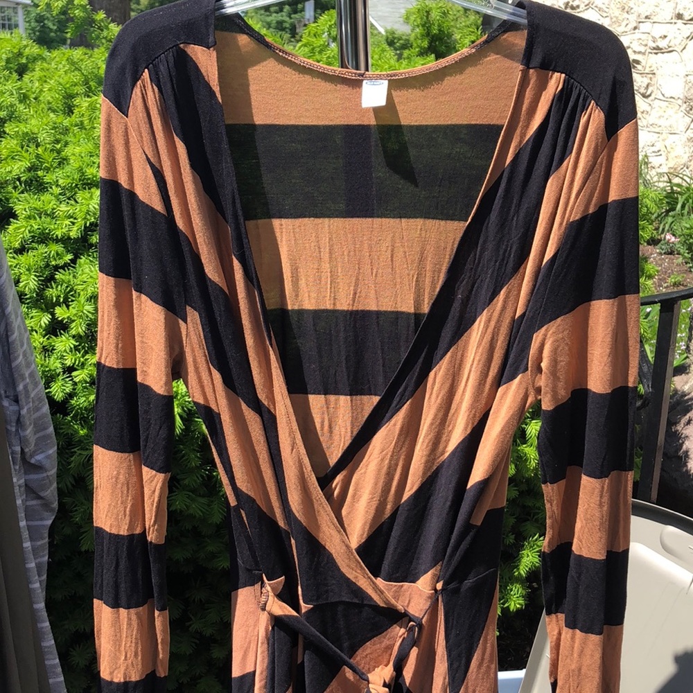 Old Navy Wrap dress